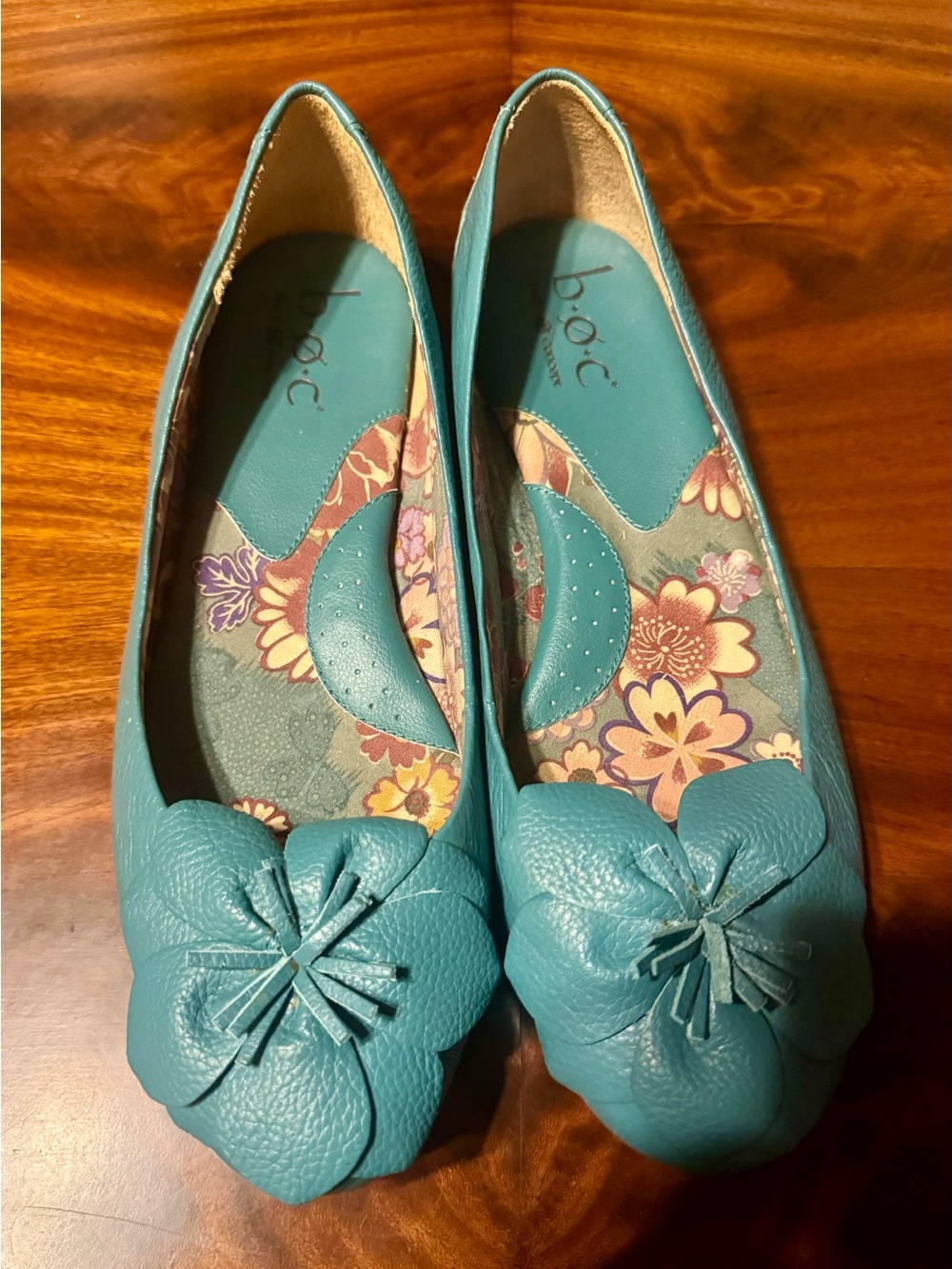 b.o.c. Teal Leather Floral-Trim Tassel Ballet Flats